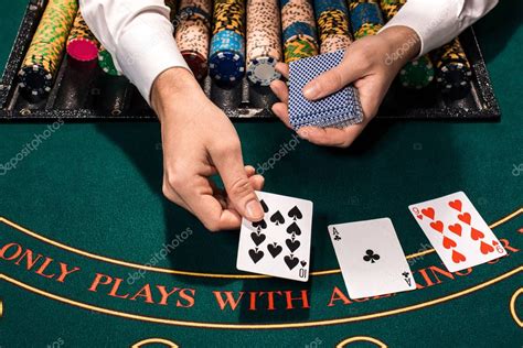 казино пис столики люди покер